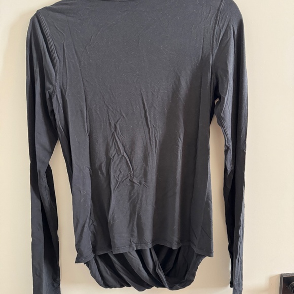 Lululemon Black Silk Blend Long Sleeve Drape Front Shirt Size 6 - Picture 2 of 3